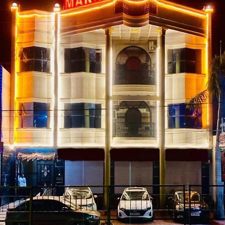Hotel Mark อุจเจน ภายนอก รูปภาพ